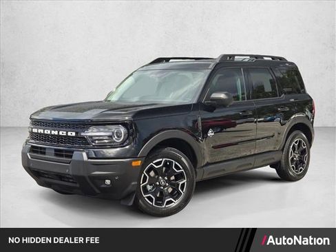 New 2025 Ford Bronco Sport Outer Banks w/ Outer Banks Tech Package+ AWD/4WD image 1