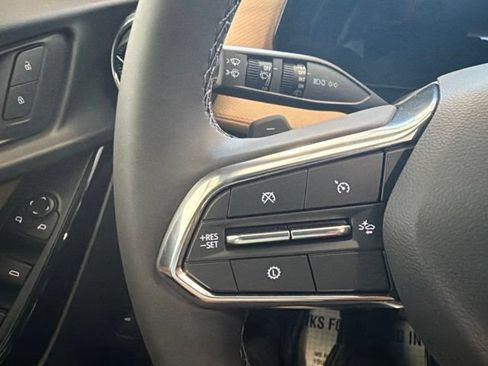 New 2026 Chevrolet Equinox ACTIV AWD/4WD image 37