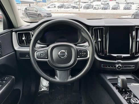 Used 2024 Volvo XC60 B5 Core image 26