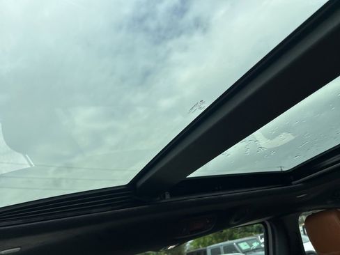 New 2025 Chrysler Pacifica Pinnacle w/ Trailer Tow Group image 49