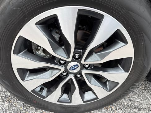 Certified 2024 Subaru Outback Touring XT AWD/4WD image 22