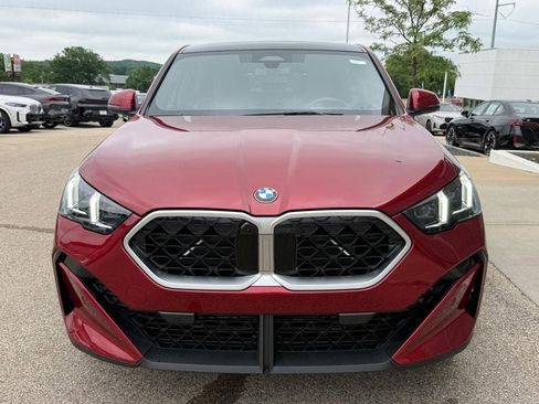 Used 2025 BMW X2 xDrive28i AWD/4WD image 9