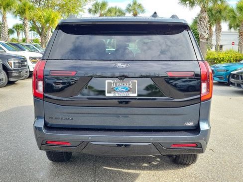 New 2026 Ford Expedition Platinum w/ Stealth Appearance Package AWD/4WD image 8