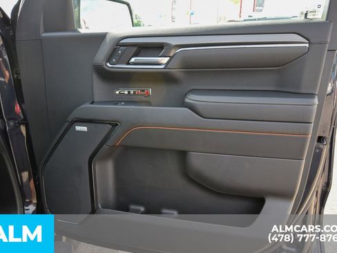Used 2024 GMC Sierra 1500 AT4 image 37