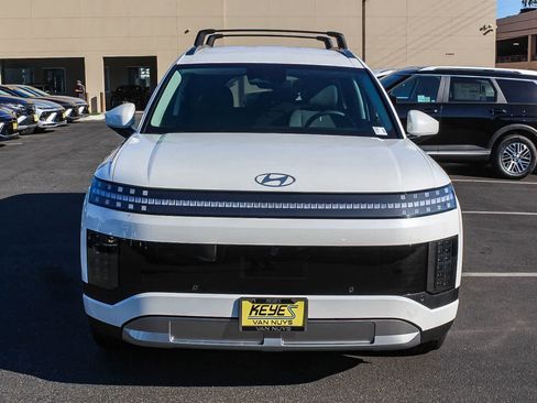 New 2026 Hyundai Ioniq 9 S image 2