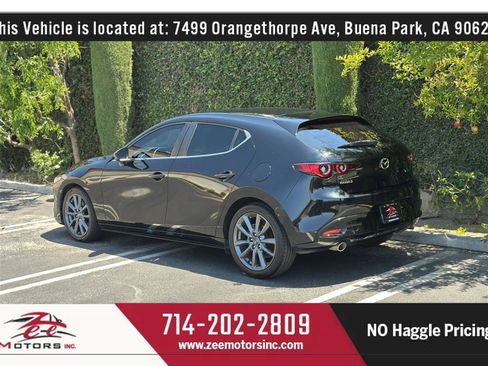 Used 2022 MAZDA MAZDA3 s FWD image 9