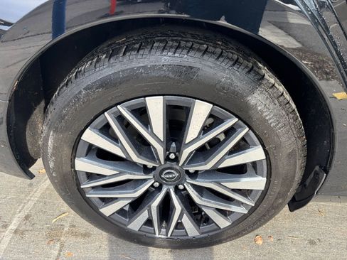 Used 2025 Nissan Altima 2.5 SV image 30