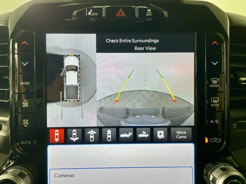 Used 2024 RAM 2500 Limited image 22