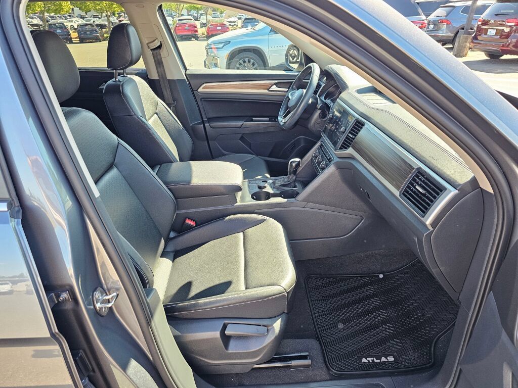 Used 2021 Volkswagen Atlas SE AWD/4WD image 29