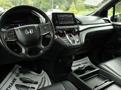 Used 2024 Honda Odyssey Sport image 26