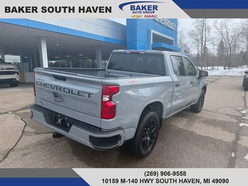 Used 2025 Chevrolet Silverado 1500 Custom w/ LPO, Dark Essentials Package image 5