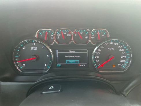 Used 2018 Chevrolet Tahoe LS image 23