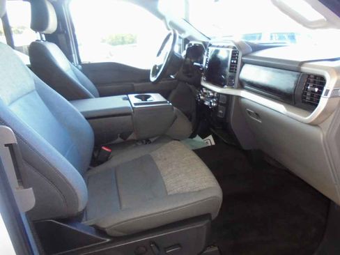 Used 2022 Ford F150 XLT w/ Equipment Group 302A High image 8