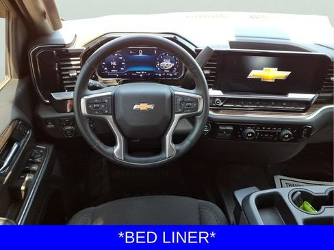 Used 2024 Chevrolet Silverado 2500 LT w/ All Star Edition AWD/4WD image 5