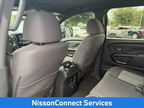 Used 2024 Nissan Titan SV RWD image 21