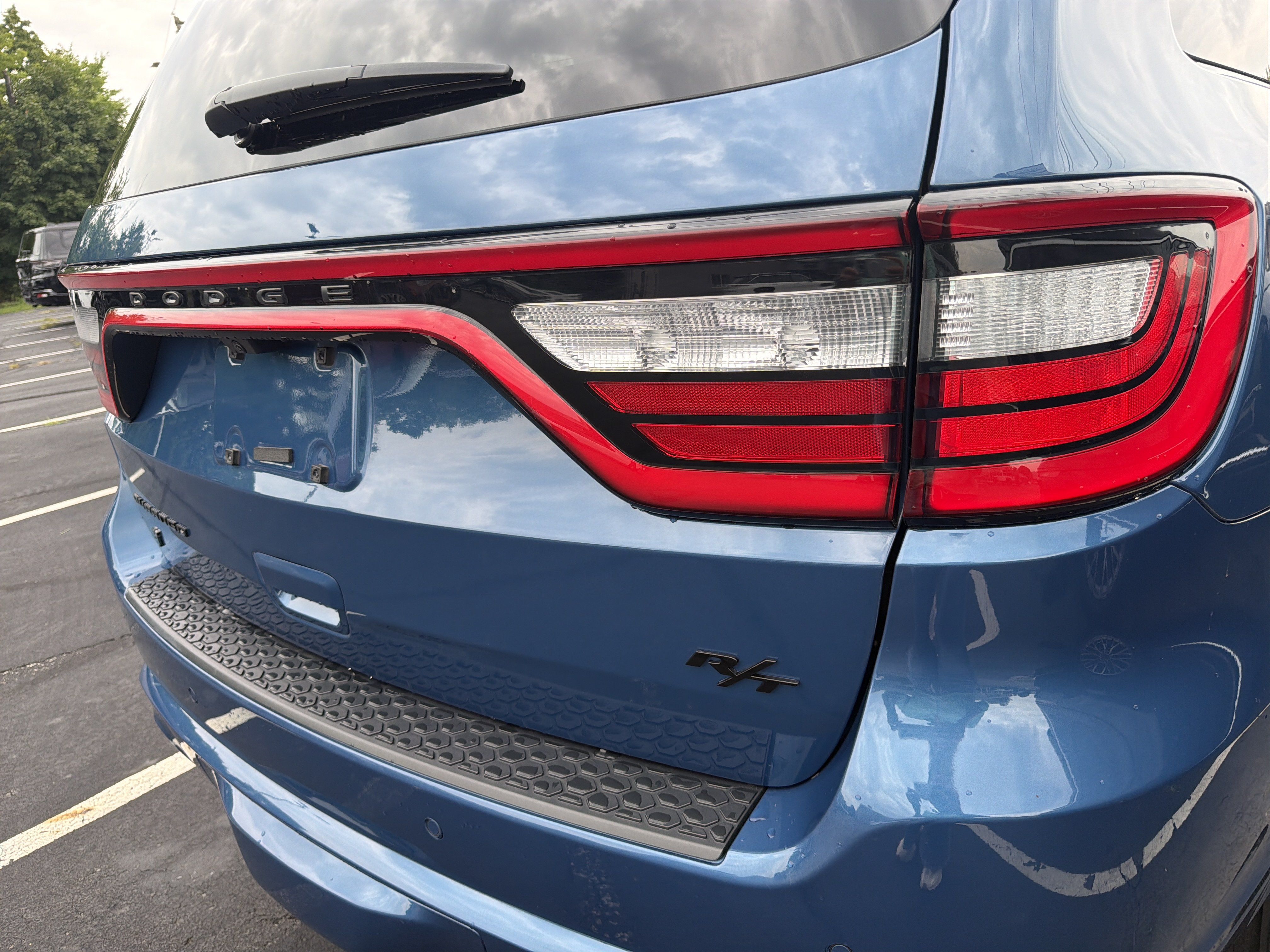Certified 2025 Dodge Durango R/T AWD/4WD image 8