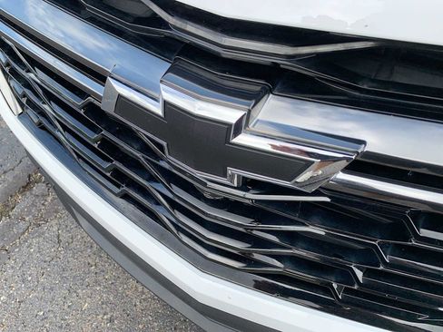 Certified 2023 Chevrolet Traverse RS w/ LPO, Floor Liner Package AWD/4WD image 32