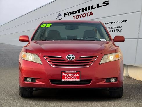 Used 2008 Toyota Camry XLE FWD image 2