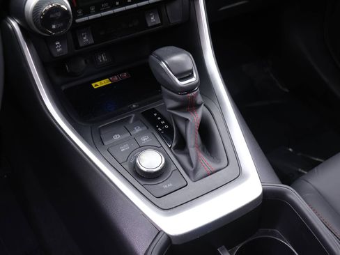 Used 2024 Toyota RAV4 XSE image 17