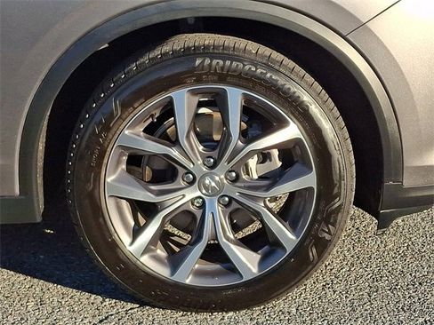 Certified 2024 Acura MDX SH-AWD w/ Technology Package image 8