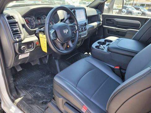 New 2026 RAM 5500 Tradesman w/ Chrome Appearance Group AWD/4WD image 7