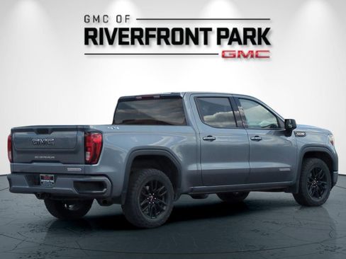 Used 2022 GMC Sierra 1500 Elevation AWD/4WD image 3