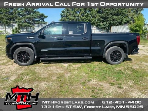 Used 2024 GMC Sierra 1500 Elevation w/ Elevation Premium Package AWD/4WD image 5