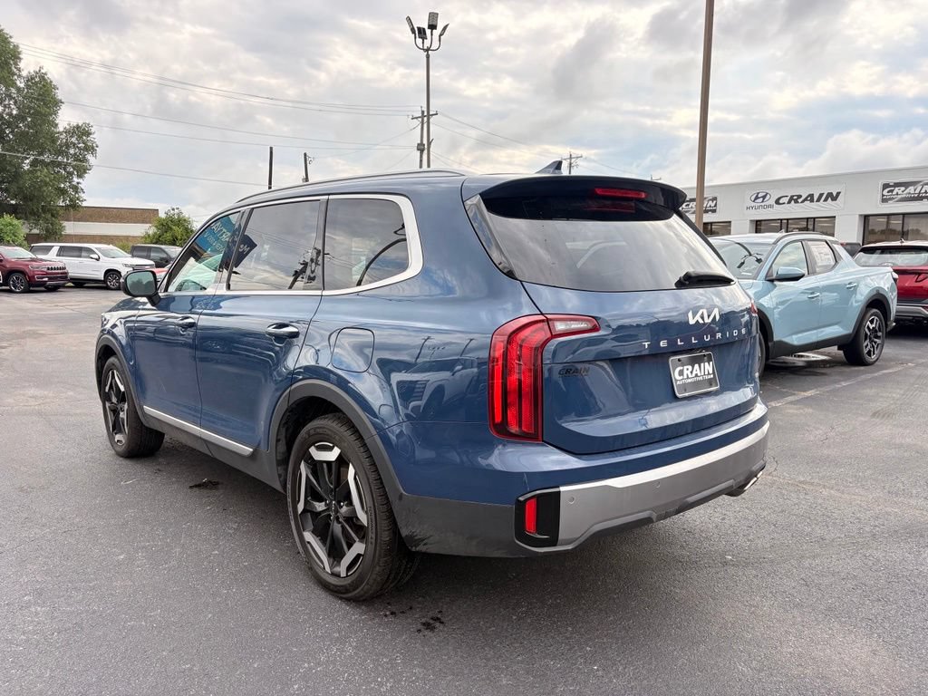 Used 2025 Kia Telluride S AWD/4WD image 5