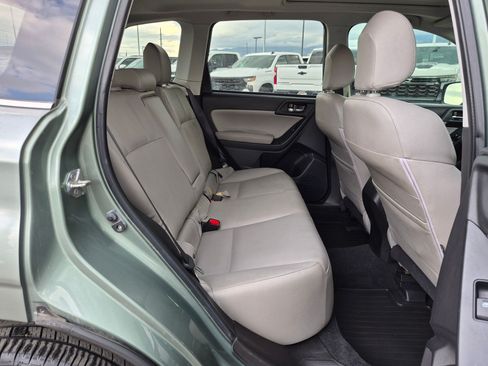 Used 2015 Subaru Forester 2.5i Limited w/ Popular Package #2 AWD/4WD image 29