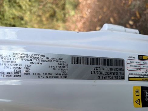 Used 2024 Jeep Wrangler Sport image 33