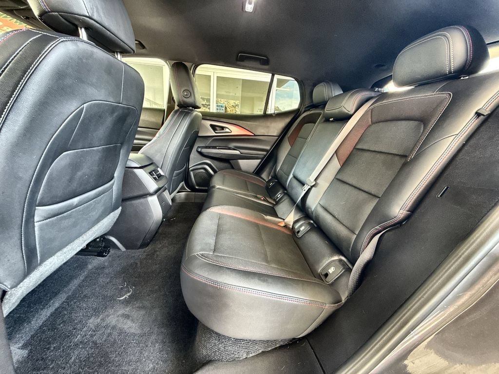 Used 2024 Chevrolet Equinox EV RS FWD image 24