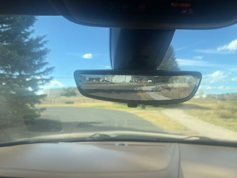 Used 2022 Cadillac XT6 Sport image 24