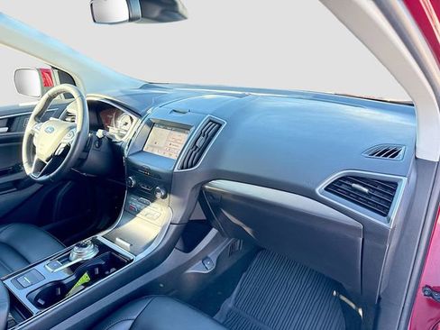 Certified 2019 Ford Edge SEL w/ Equipment Group 201A image 32