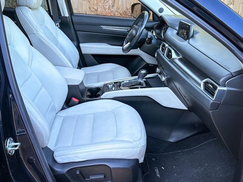 Used 2017 MAZDA CX-5 Grand Touring w/ Premium Package image 30