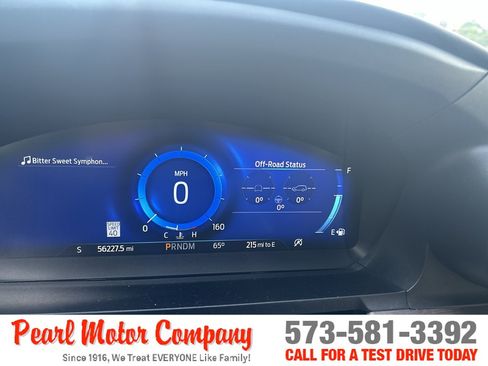 Used 2020 Ford Explorer Platinum w/ Premium Technology Package AWD/4WD image 12