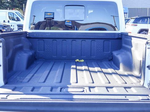 Used 2021 Jeep Gladiator Rubicon image 17