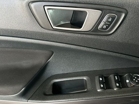 Used 2021 Ford EcoSport SE AWD/4WD image 13