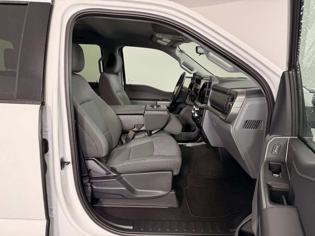 Certified 2025 Ford F150 XLT w/ Equipment Group 301A Standard AWD/4WD image 18