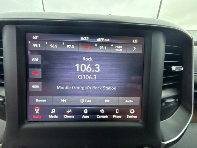 Used 2021 RAM 1500 Laramie RWD image 11