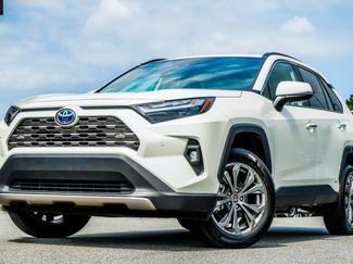 Used 2022 Toyota RAV4 Limited AWD/4WD video 1