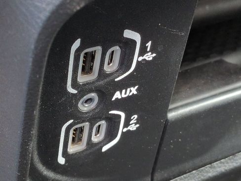 Used 2024 RAM 2500 Big Horn image 28