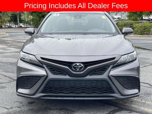 Used 2023 Toyota Camry SE FWD image 8