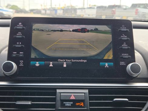 Used 2018 Honda Accord EX-L image 18