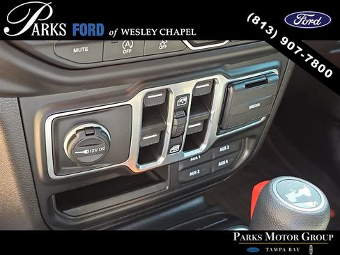Used 2023 Jeep Wrangler Unlimited Sport w/ Sun And Sound Package AWD/4WD image 23