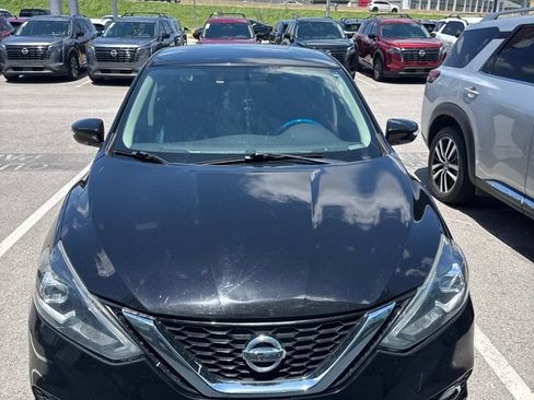Used 2017 Nissan Sentra SR FWD image 2