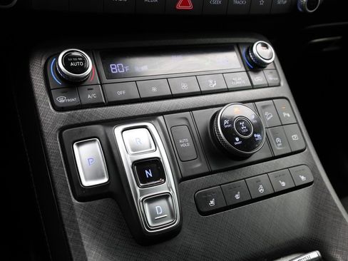 Used 2024 Hyundai Palisade Limited image 21