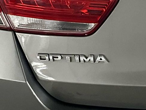 Used 2017 Kia Optima LX w/ Technology Package image 34