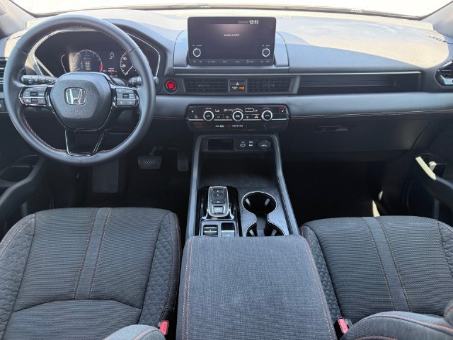 Used 2023 Honda Pilot Sport image 26