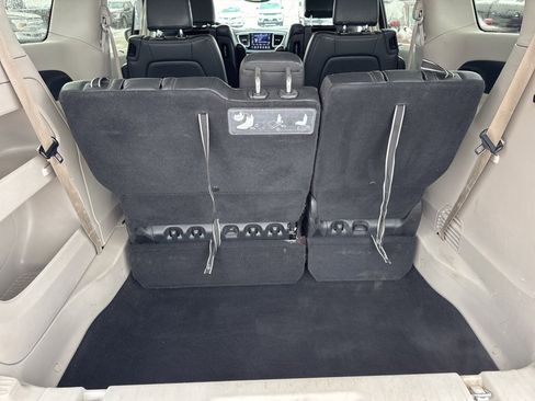 Used 2020 Chrysler Pacifica Touring-L Plus image 34