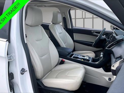 Used 2021 Ford Edge Titanium w/ Equipment Group 301A FWD image 27